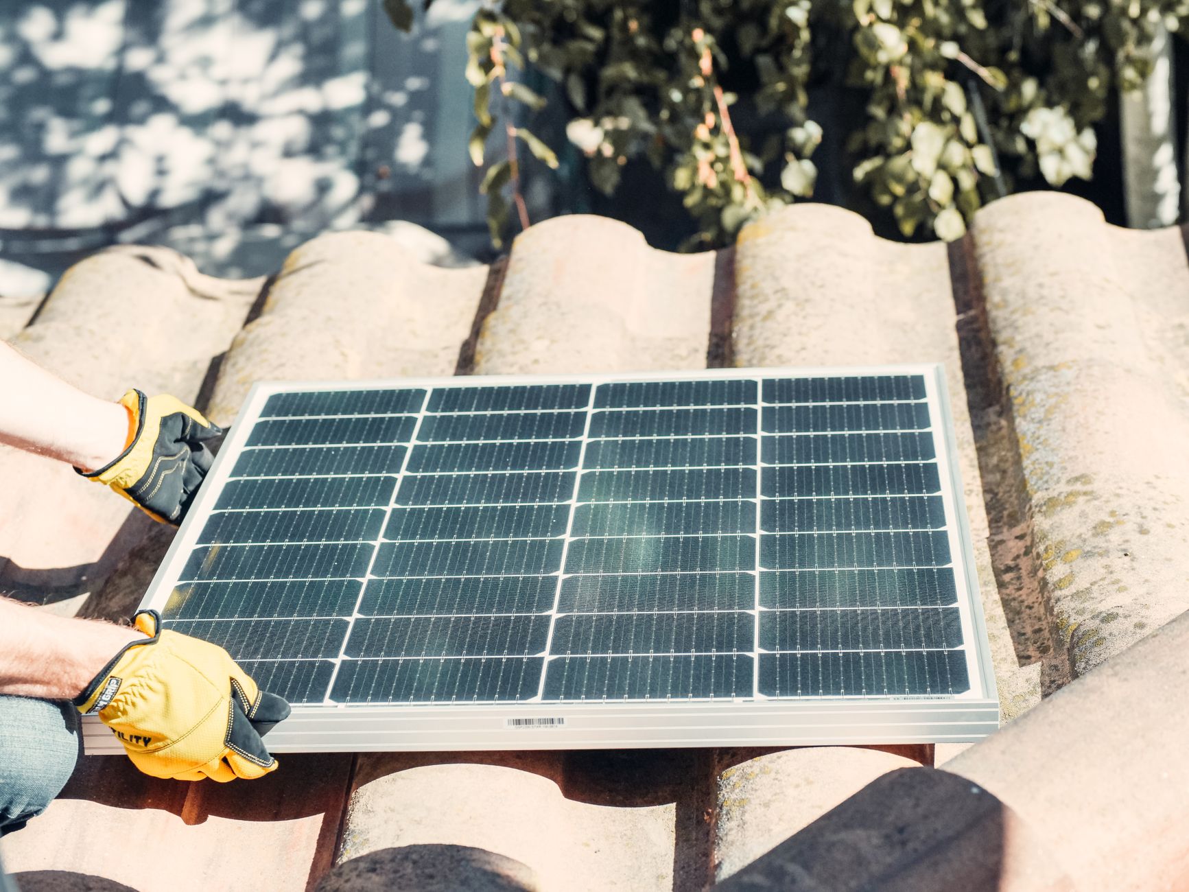 Installateur panneaux solaires équipe à Strasbourg